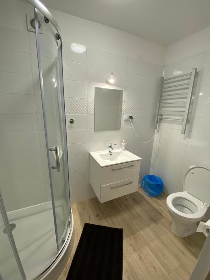 Hotelik Nad Zalewem 10 Km Od Legnicy Legnica Buitenkant foto