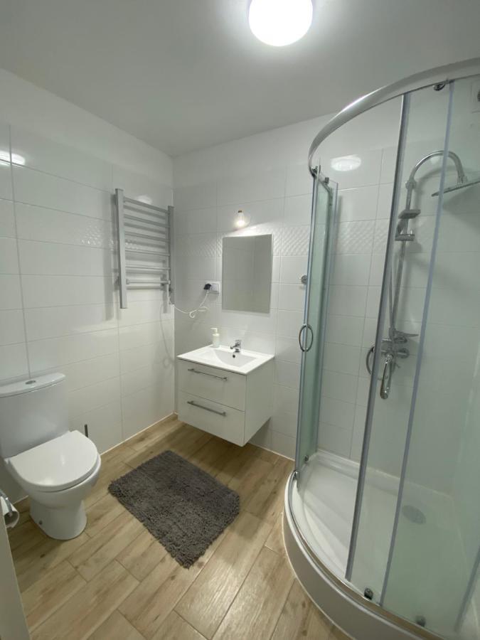 Hotelik Nad Zalewem 10 Km Od Legnicy Legnica Buitenkant foto